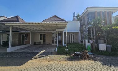 GreenHill 1lantai terawat, dekat sekolah nasional, lippo mall