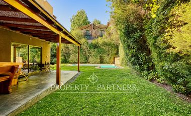 Linda casa en Condominio, La Reina Alta.