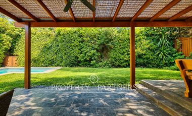 Linda casa en Condominio, La Reina Alta.