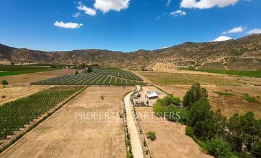 Santa Cruz, Gran Casa en Obra Gruesa en La Patagua