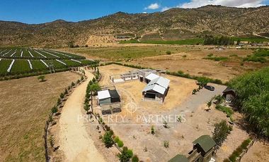 Santa Cruz, Gran Casa en Obra Gruesa en La Patagua