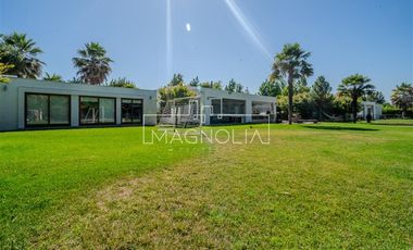 Casa en Arriendo en Condominio El Algarrobal II