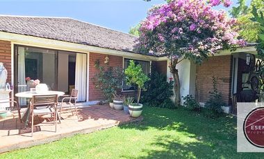 Casa en Venta en Avda La Dehesa con El Gabino