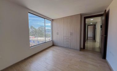 Departamento en venta por estrenar  sector puengasi