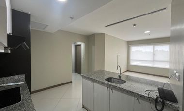 Alquiler de Suite en urbanización Ciudad Colón, Edificio Pacific Plaza, GabR