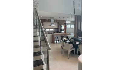 Casa en venta Valle de cumbres Premier Doble Altura