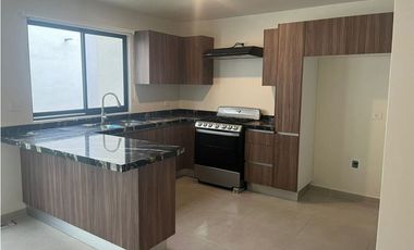 Casa en venta Dominio Cumbres Ferrara Residencial