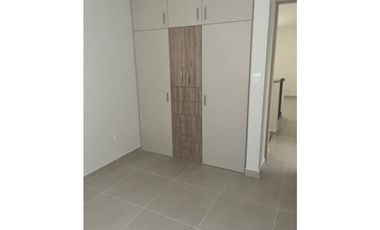 Casa en venta Dominio Cumbres Ferrara Residencial