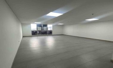 OFICINA EN ARRIENDO ALPES PEREIRA