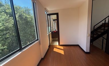 Arriendo - Hermosa casa campestre en La Calera