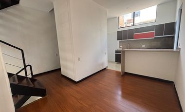 Arriendo - Hermosa casa campestre en La Calera