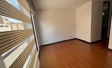 Arriendo - Hermosa casa campestre en La Calera