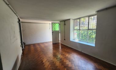 CASA IRARRAZAVAL