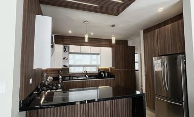 Casa en venta en  Carretera Nacional Alya Residencial