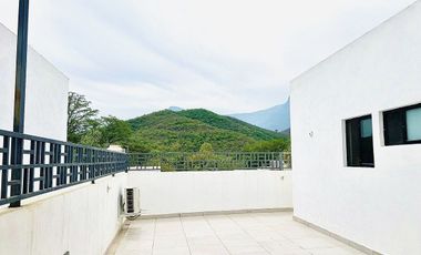 Casa en venta en  Carretera Nacional Alya Residencial