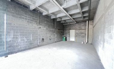 Venta de local Miravalle