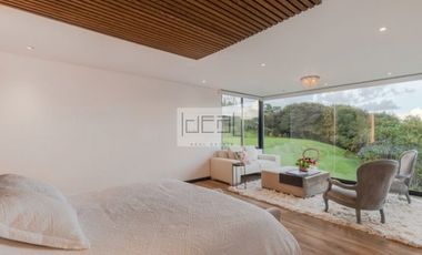 Venta Casa en Alto de las Palmas Envigado
