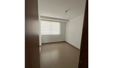 VENTA DE CASA EN CIUDAD COUNTRY JAMUND VALLE