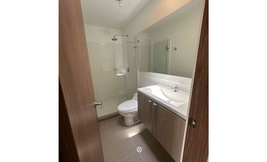 VENTA DE CASA EN CIUDAD COUNTRY JAMUND VALLE