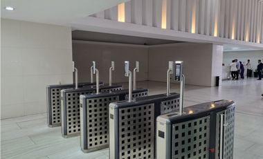 Arriendo Oficina Piso completo en North Point Torre E de 1048 m²