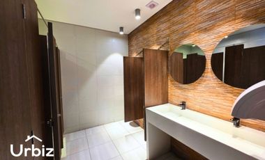 Arriendo Oficina Piso completo en North Point Torre E de 1048 m²