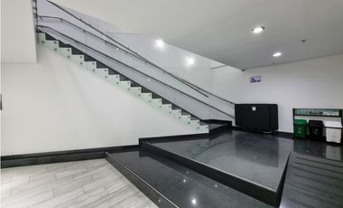 Arriendo Oficina Piso completo en North Point Torre E de 1048 m²