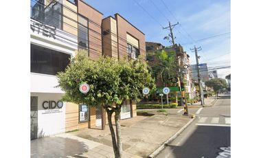 CASA COMERCIAL ARRIENDO CABECERA