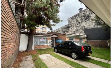 CASA EN ARRIENDO - USO COMERCIAL | CEDRITOS