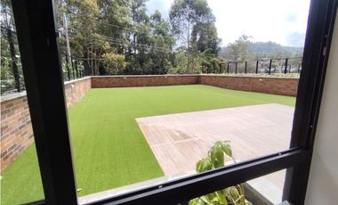 Se Arrienda Apartasuite en Reservas de San Juan  en el Retiro