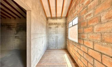 Edificio para inversión en venta, Envigado, cerca al parque san josé