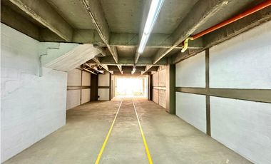 Edificio para inversión en venta, Envigado, cerca al parque san josé