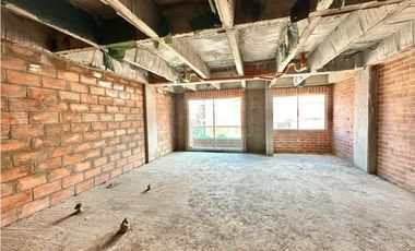 Edificio para inversión en venta, Envigado, cerca al parque san josé