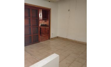 SE VENDE AMPLIA CASA EN EL BARRIO JARDIN, SANTA MARTA