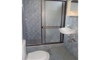 SE VENDE AMPLIA CASA EN EL BARRIO JARDIN, SANTA MARTA