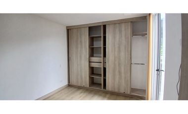 Se arrienda apartamento ubicado en el municipio de La Ceja Antioquia.