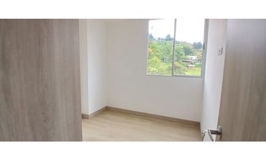 Se arrienda apartamento ubicado en el municipio de La Ceja Antioquia.