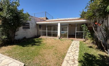 Casa en alquiler Moron