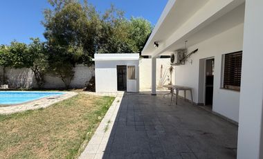 Casa en alquiler Moron