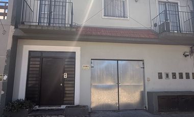 Departamento 2 piso por escalera