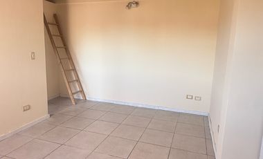 Departamento 2 piso por escalera