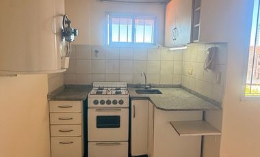 Departamento 2 piso por escalera