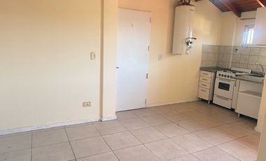 Departamento 2 piso por escalera