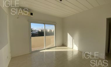 Casa en alquiler con 3 dormitorios en San Isidro Labrador