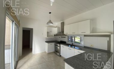 Casa en alquiler con 3 dormitorios en San Isidro Labrador