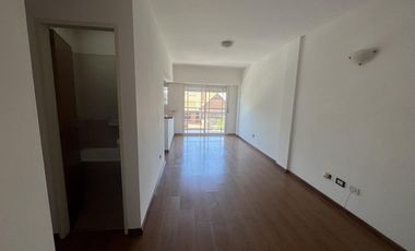 Departamento en Martinez, dos ambientes con balcón. Luminoso!! Apto credito y profesional