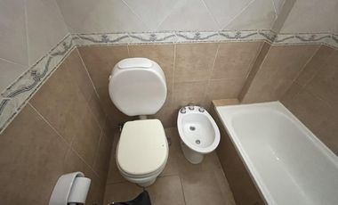 Departamento en Martinez, dos ambientes con balcón. Luminoso!! Apto credito y profesional