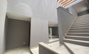 Venta casa en Santa Fe con Terraza y Jardín