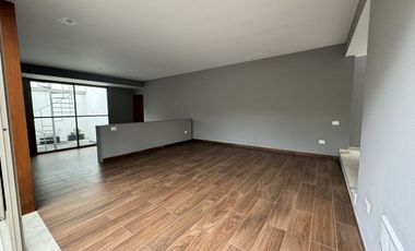 Venta casa en Santa Fe con Terraza y Jardín