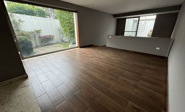 Venta casa en Santa Fe con Terraza y Jardín