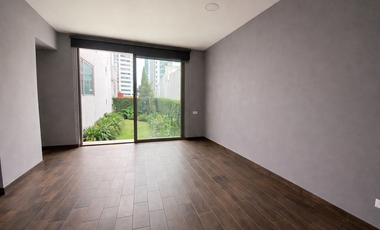Venta casa en Santa Fe con Terraza y Jardín